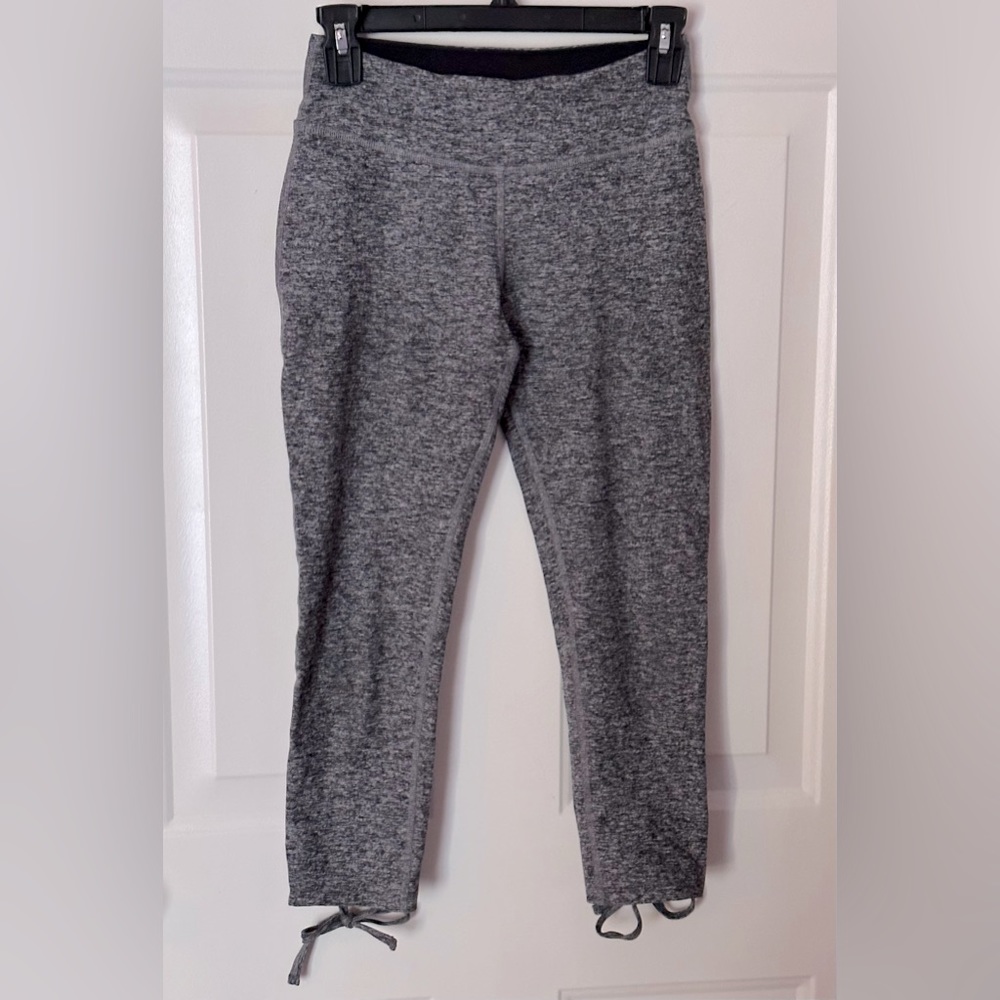 Beyond Yoga Cropped Leggings